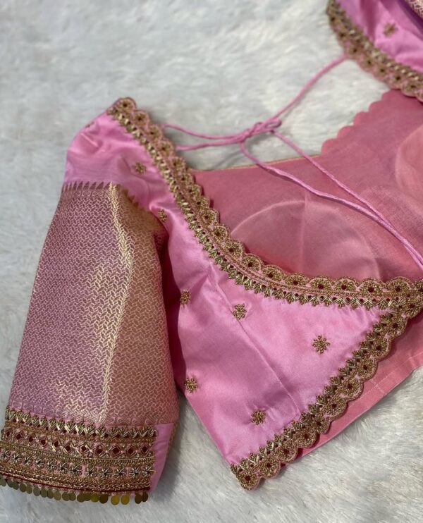 Graceful Baby Pink V-Neck Cutwork Blouse – Perfect for Elegant Occasions