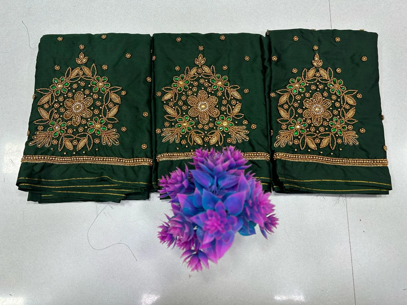 Elegant Heritage – Mango Buti Work at Unbeatable Offers!