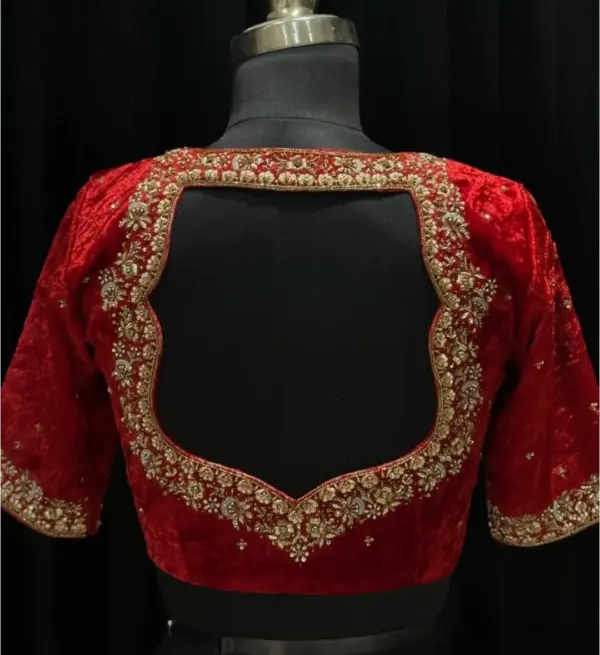 Luxurious Velvet Maggam Work Blouse – Trending Statement Piece!