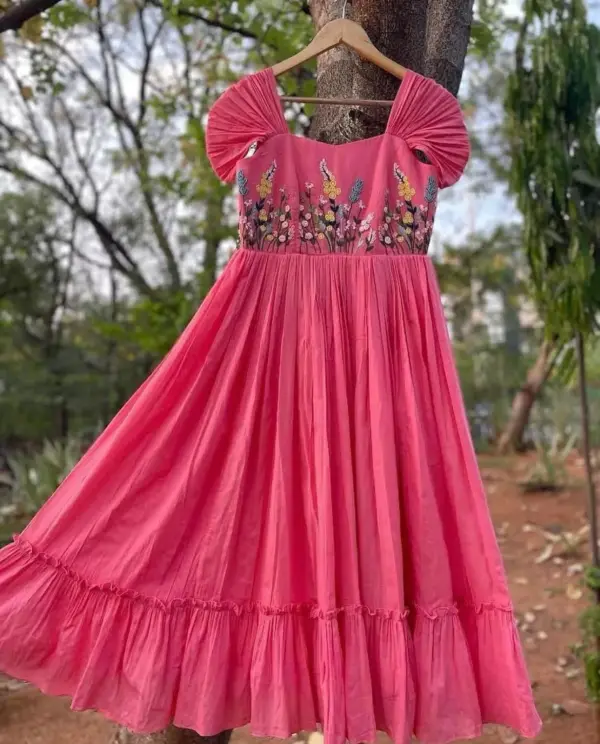 Style Redefined – Graceful Maggam Work on Soft Mull Cotton Frocks