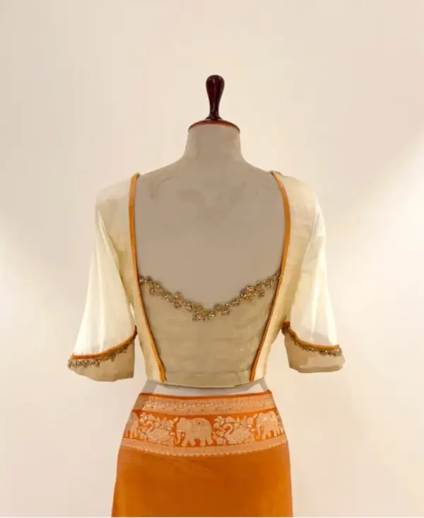 Chic in Halfwhite – Designer Partywear Blouse for Modern Elegance