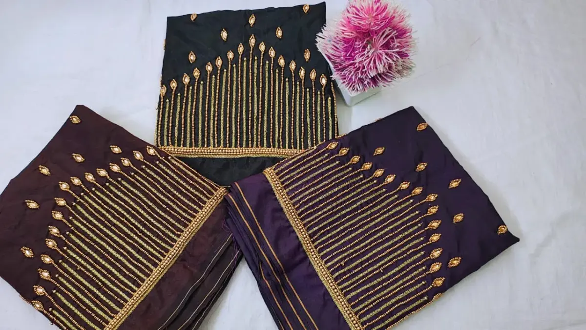 Elegant Lines Aari Work Blouse – Designer Pick at Exclusive Offer Price