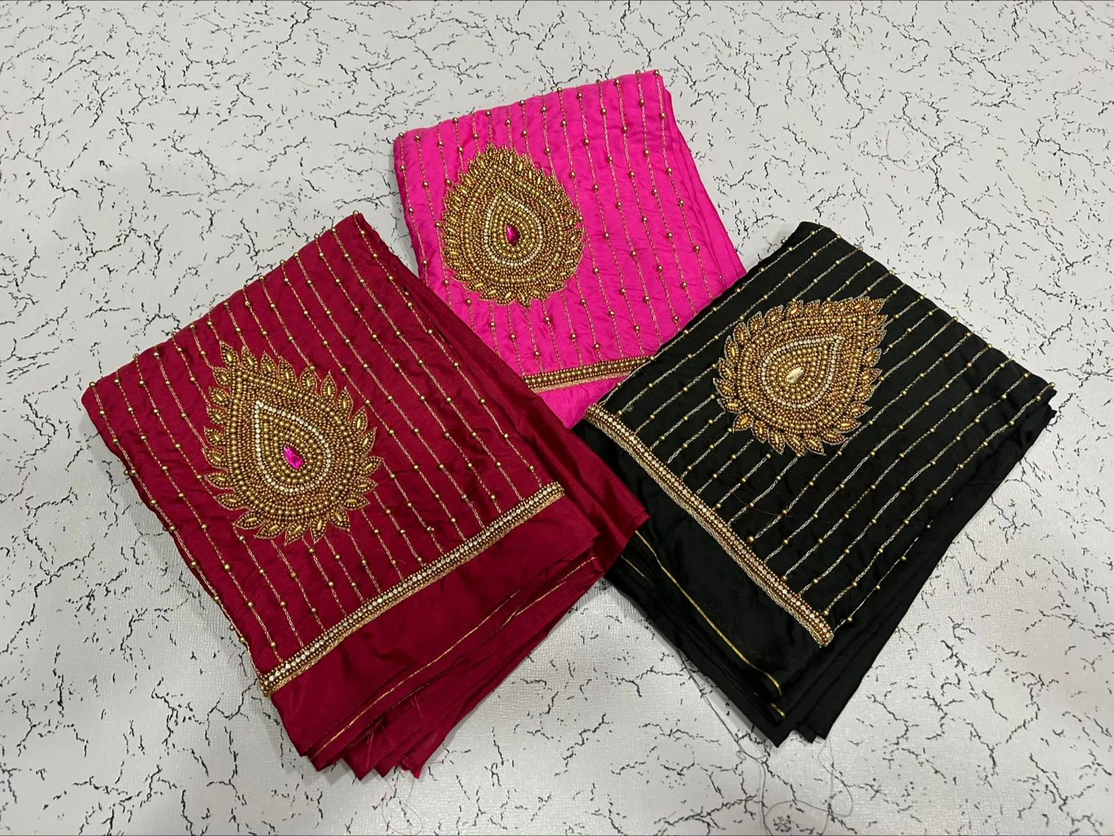 Elegant Tilakam Buti Lines Design Blouse – Latest Trend at Exclusive Offer!