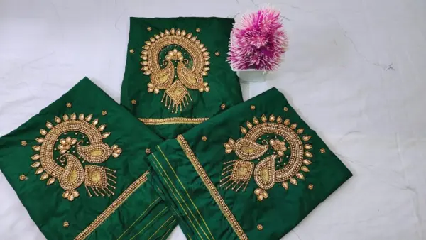 Graceful Moon Buti Aariwork Blouse – Elegant Beauty on Offer