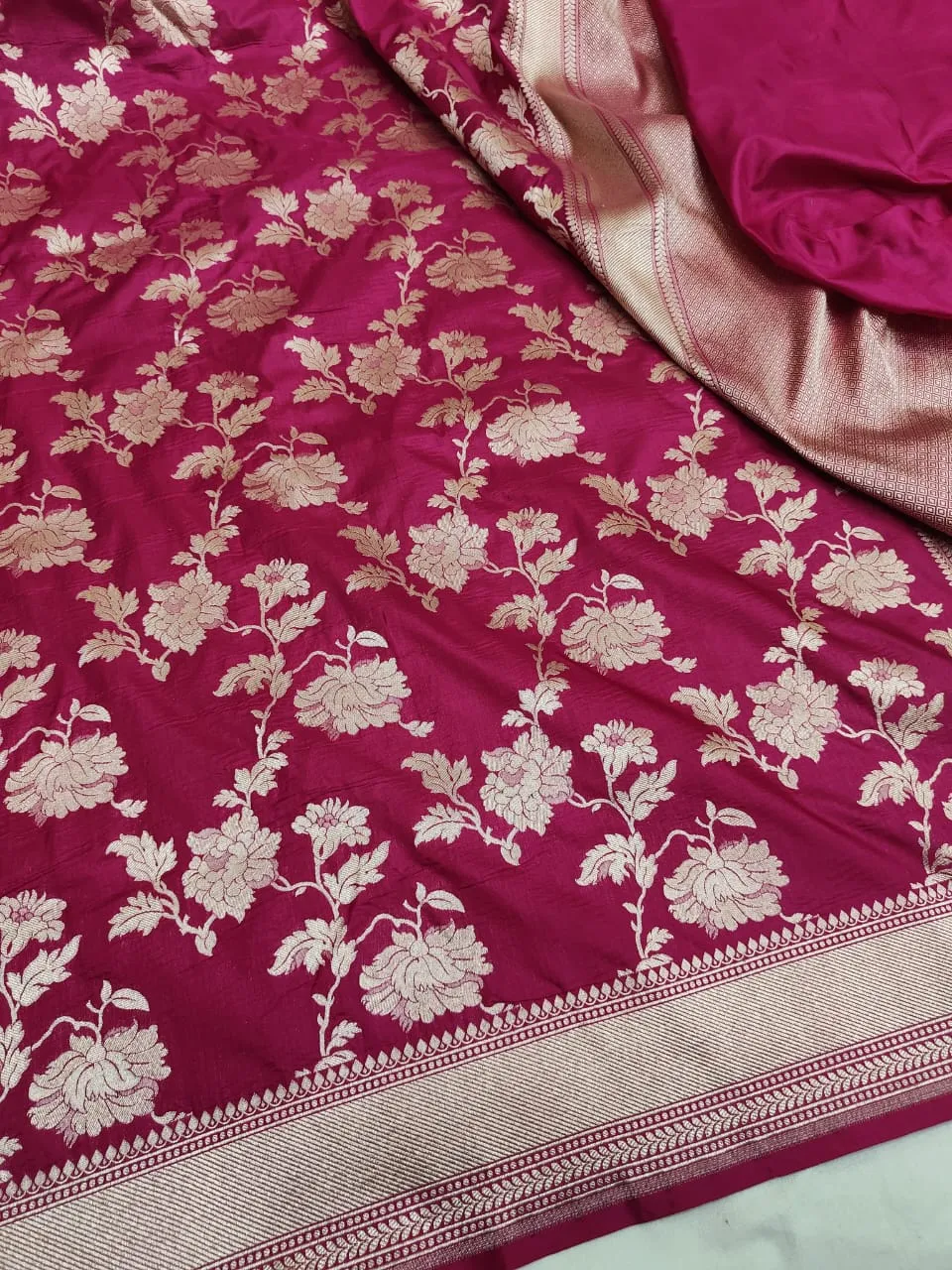Exclusive Pure Banarasi Handloom Katan Silk Saree with Rich Golden Zari | Silk Mark Certified