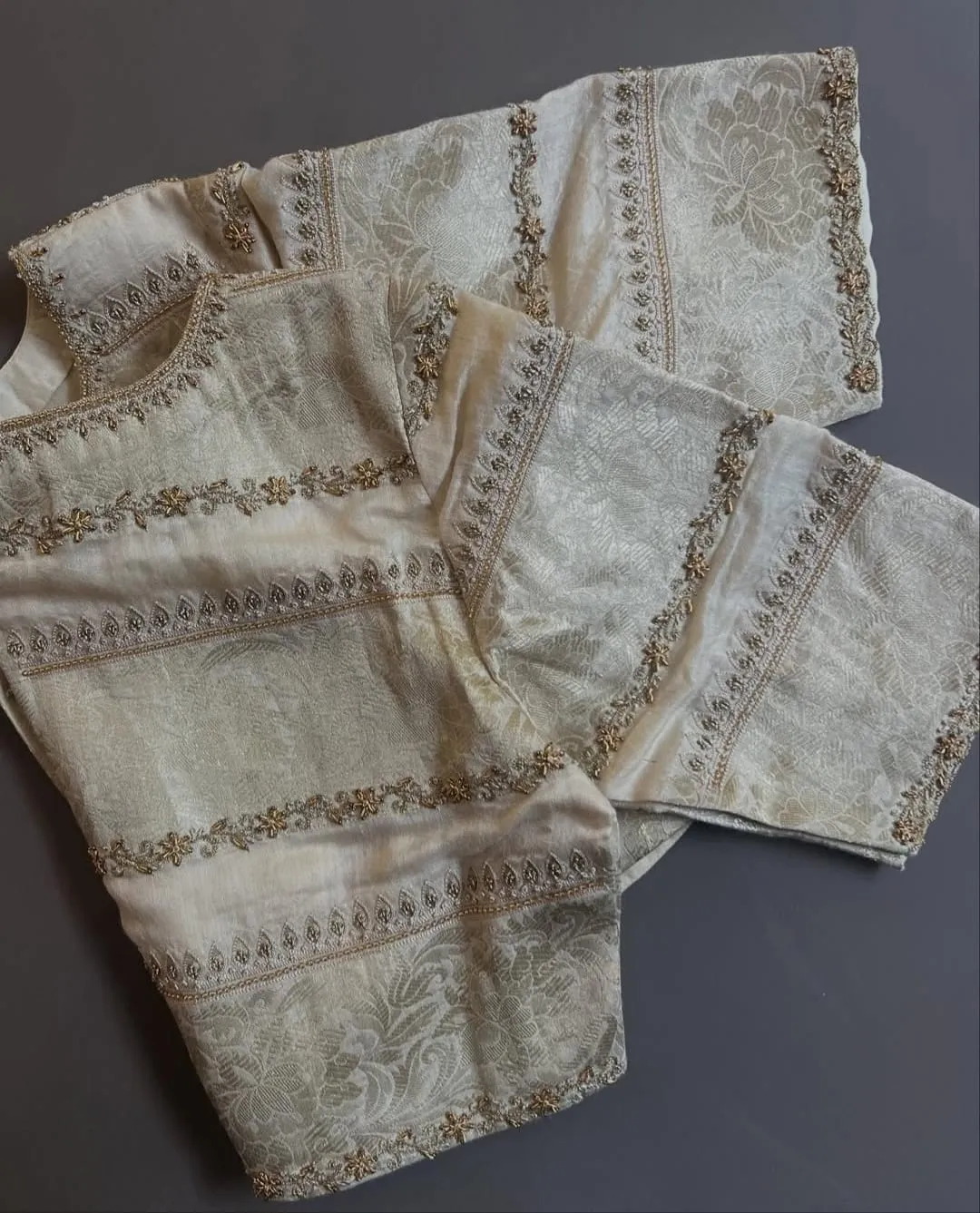 Cream Bridal Maggam Work Blouse with Intricate Lines Design