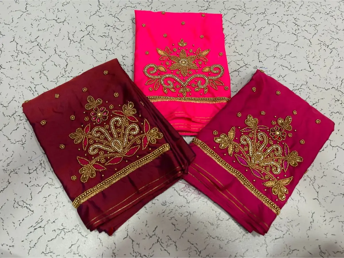 Buy Online Flower Design Aari Work Blouse Set Under ₹600 Custom Size Budget Blouses Collection