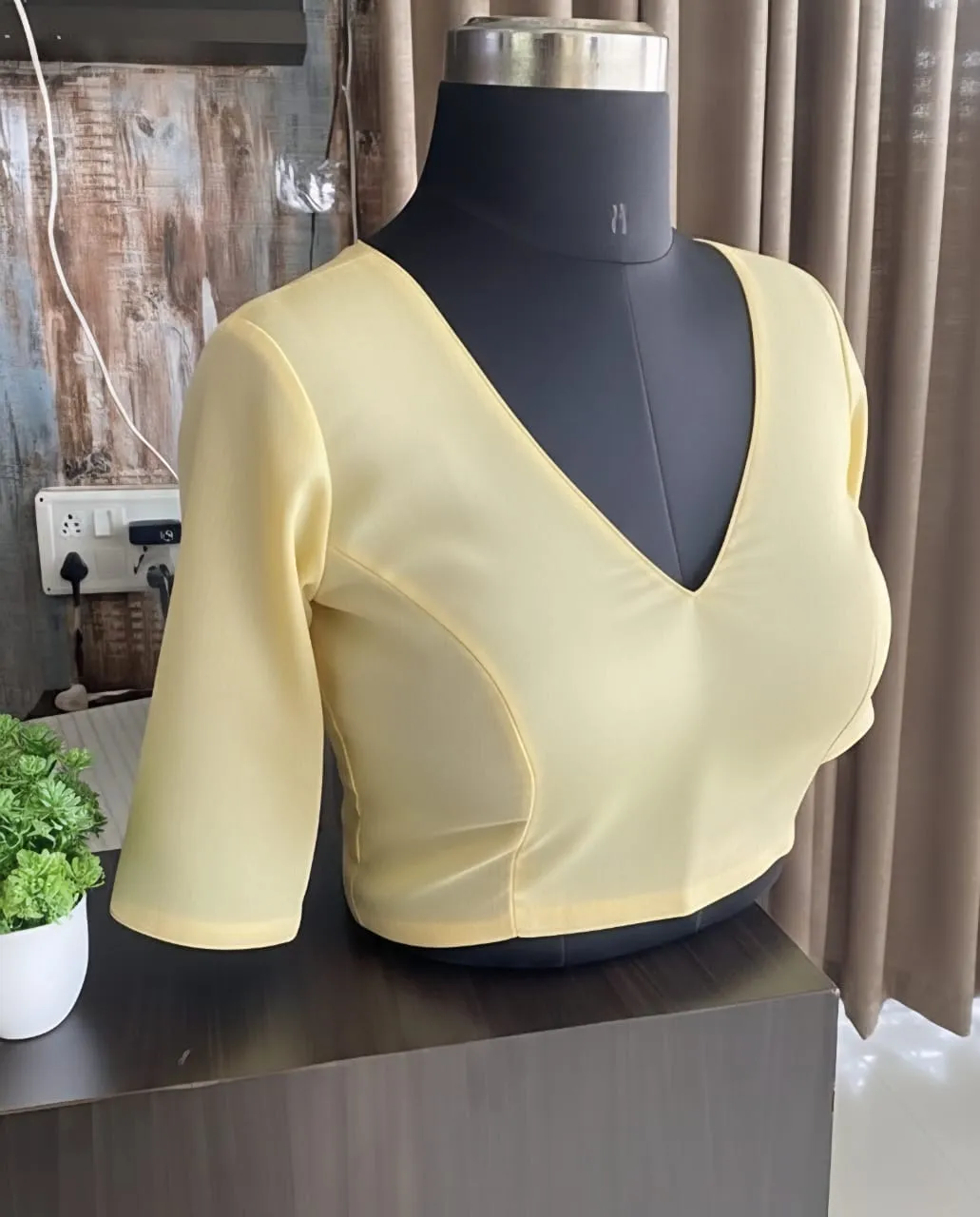 Exclusive Pink VNeck Blouse ReadytoWear Chic at Budget-Friendly Rates - Image 4