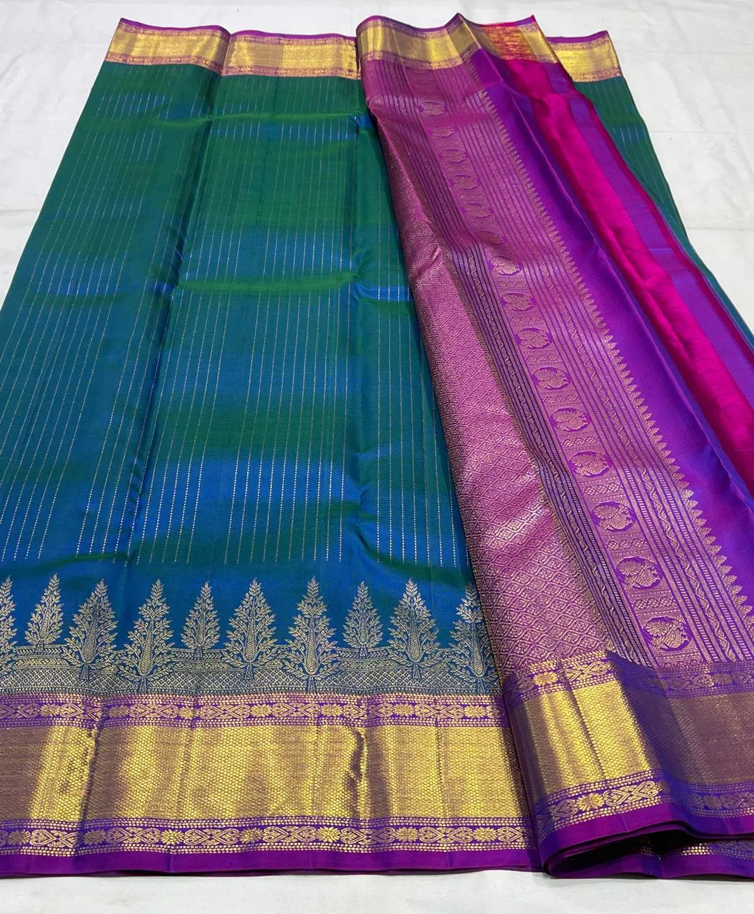 Exquisite Blue Pure Kanchipuram Silk Saree  Handloom Crafted with 2G++ Pure Zari  Silk Mark Tag - Image 4