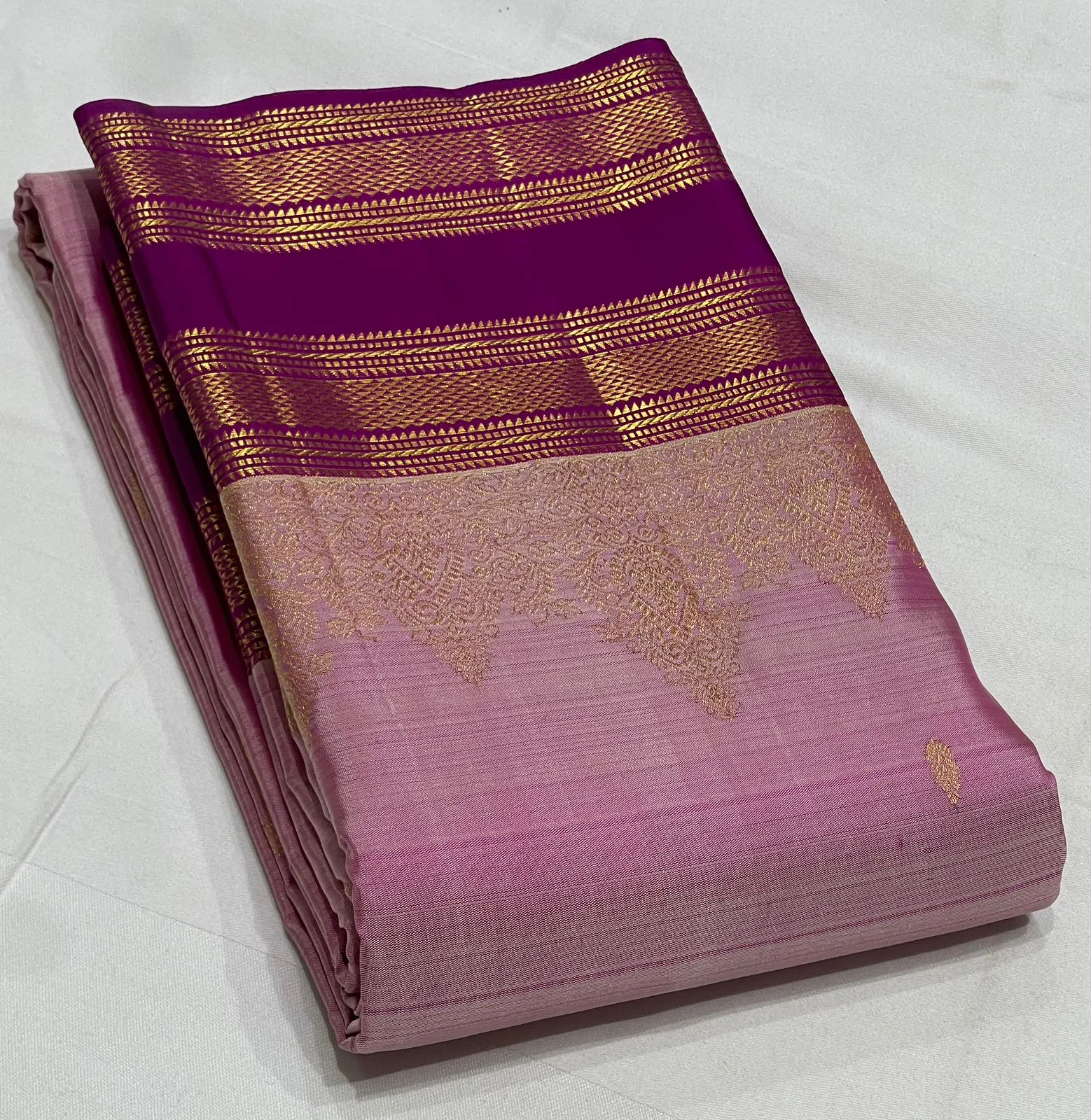 Opulent Onion Pink Pure Kanchipuram Pattu Saree  2G++ Zari | Silk Mark Certified Handloom Elegance - Image 3