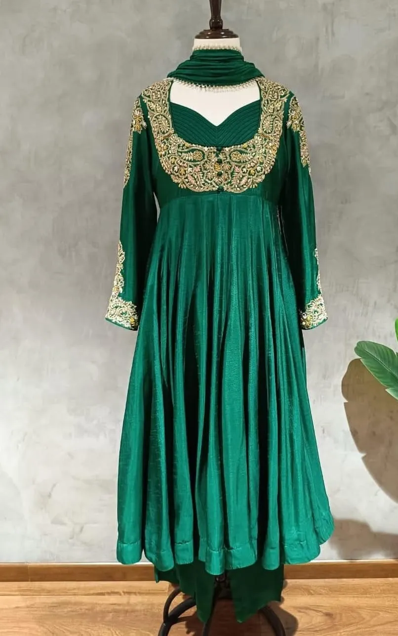 Grand ethnic look with handcrafted designer anarkali set – KSEthnic