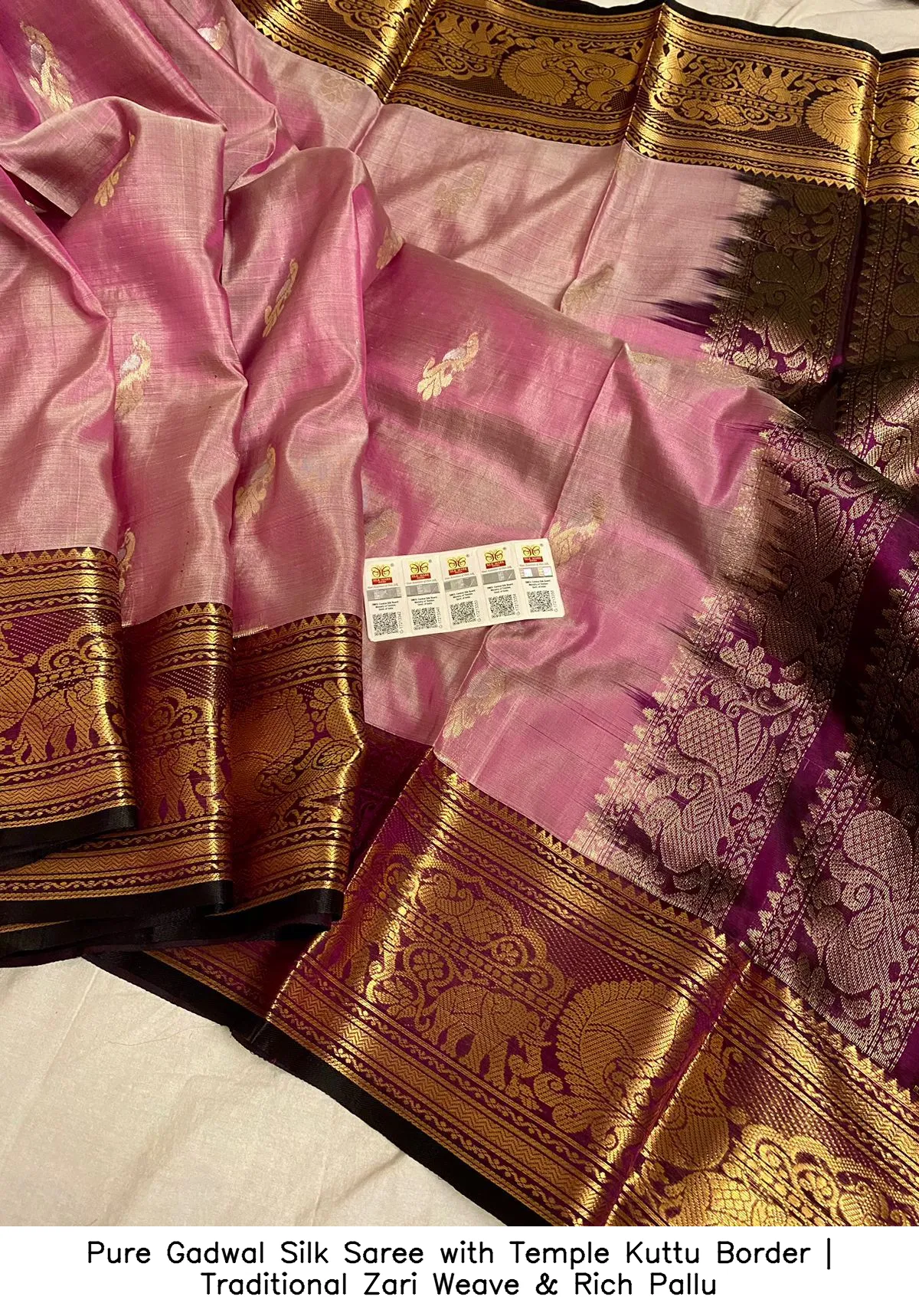 ​​​Pure Gadwal Silk Saree with Temple Kuttu Border | Traditional Zari Weave & Rich Pallu